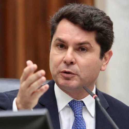 Paraná precisa de gestor e diálogo, diz Alexandre Curi