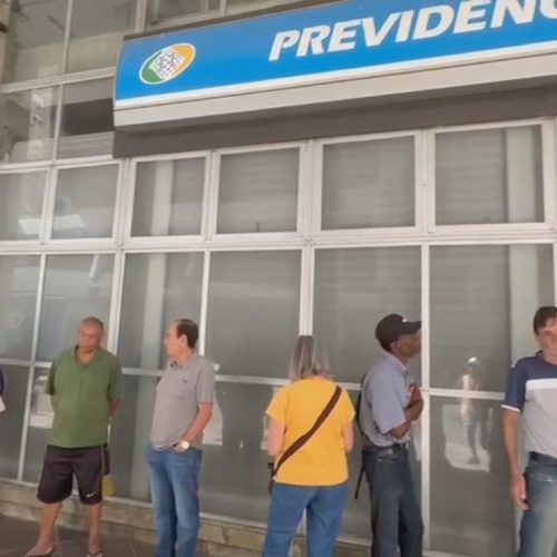 Foto: <a href="https://g1.globo.com/economia/noticia/2026/04/13/governo-diz-que-fila-do-inss-recuou-em-marco-mas-que-esta-no-mesmo-tamanho-de-um-ano-atras.ghtml" target="_blank" rel="nofollow">Reprodução/TV Globo</a>